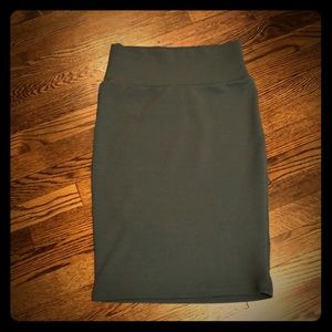 Olive Green LulaRoe Cassie pencil skirt (SMALL)